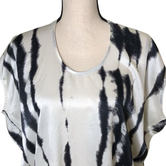CAbi White & Black Silk Tie Dye Oversized Top Sz S, Boho Chic - Picture 2 of 11